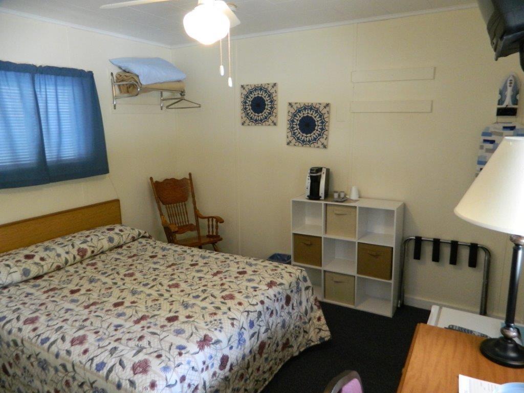 Belle Isle Motel Trenton Room photo