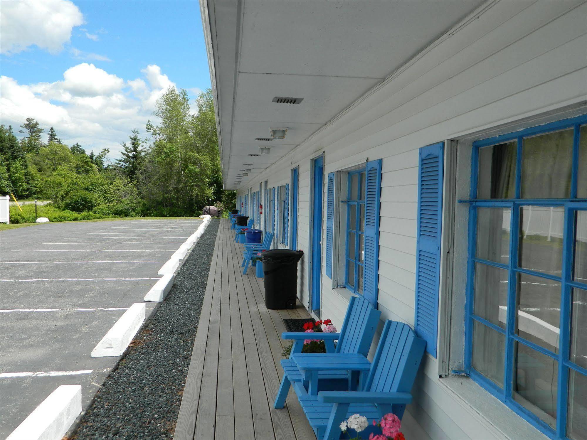 Belle Isle Motel Trenton Exterior photo